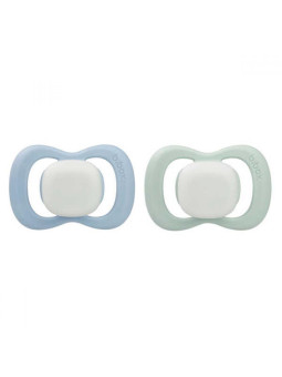 Smoczek silikonowy symetryczny 6 mies.+ 2 szt. glow in the dark błękit/szałwia, b.box