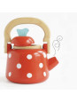 Drewniany czajniczek retro  do herbaty w kropki Le Toy Van Drewniany czajniczek retro  do herbaty w kropki Le Toy Van