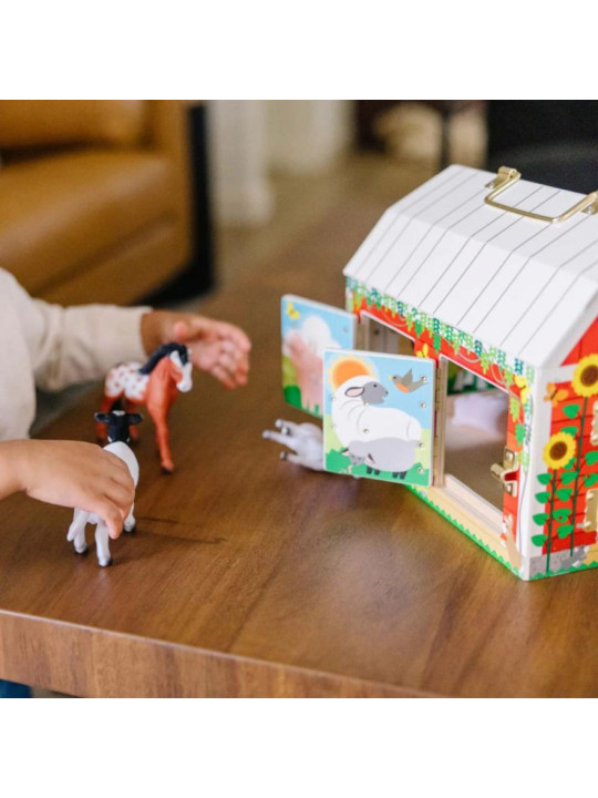 Drewniana stodoła z zamkami Melissa & Doug