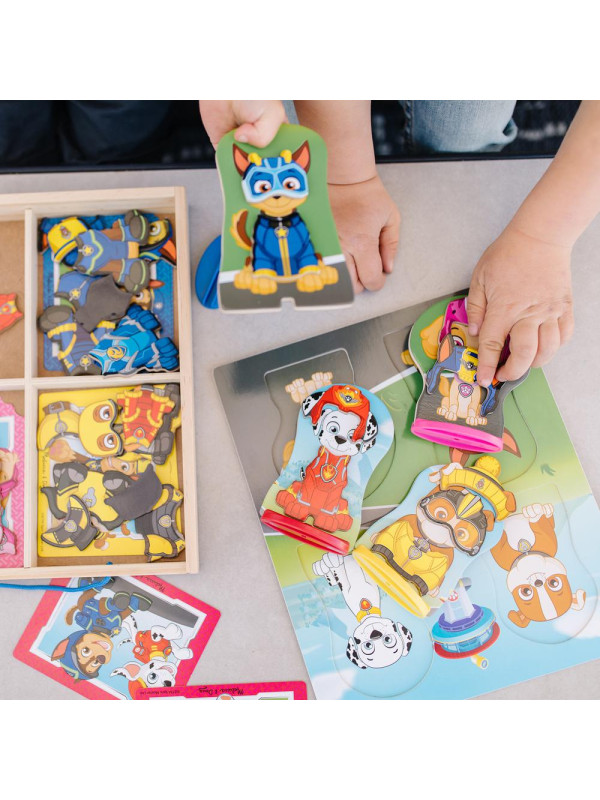 Układanka magnetyczna z figurkami Psi Patrol Magnetic Pretend Play Melissa and Doug