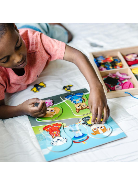 Układanka magnetyczna z figurkami Psi Patrol Magnetic Pretend Play Melissa and Doug