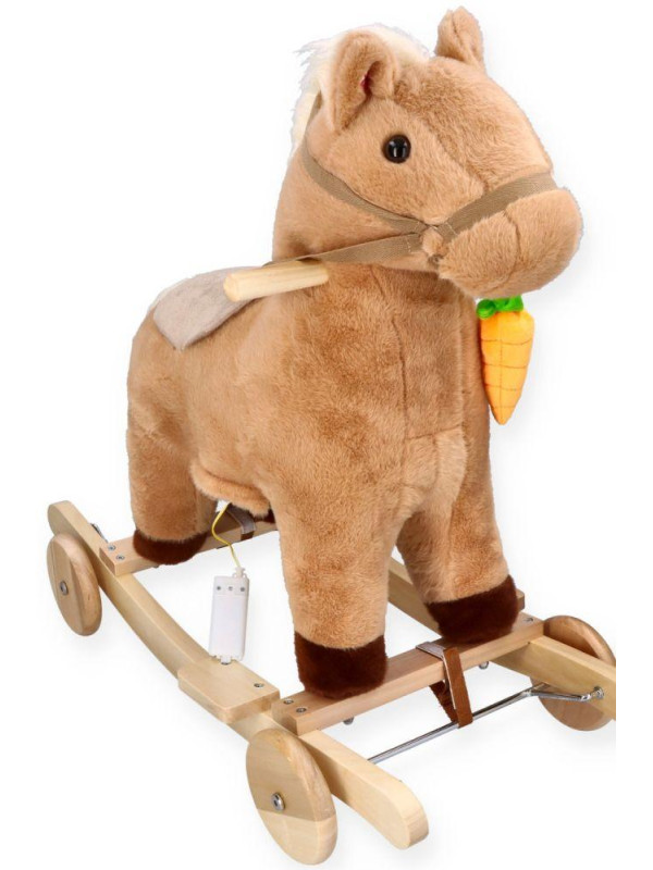 Konik na biegunach z marchewką
