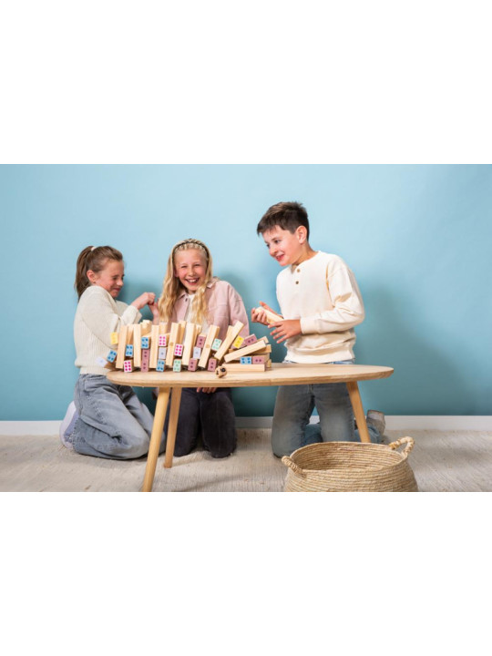 BS Toys, drewniana gra wieża numerów z kostką BS Toys, drewniana gra wieża numerów z kostką