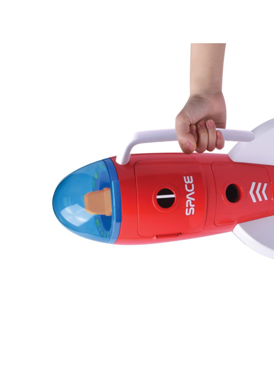 Duża rakieta kosmiczna z astronautami 63114