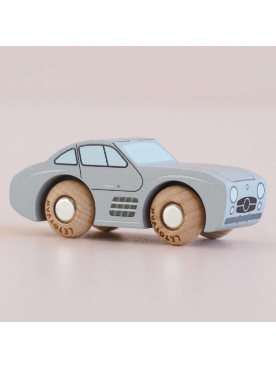 Samochodzik GT85 Mavis, Le Toy Van