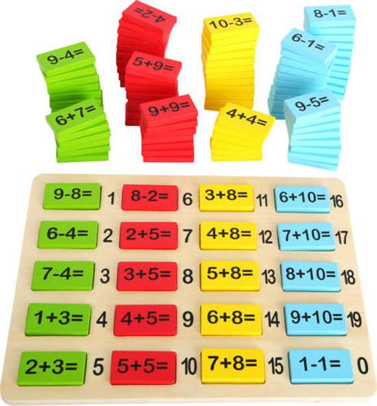 Działania matematyczne -  zabawka edukacyjna dla dzieci, nauka liczenia, pomoce montessori small foot design - drewniana zabawka edukacyjna dla 3 latka